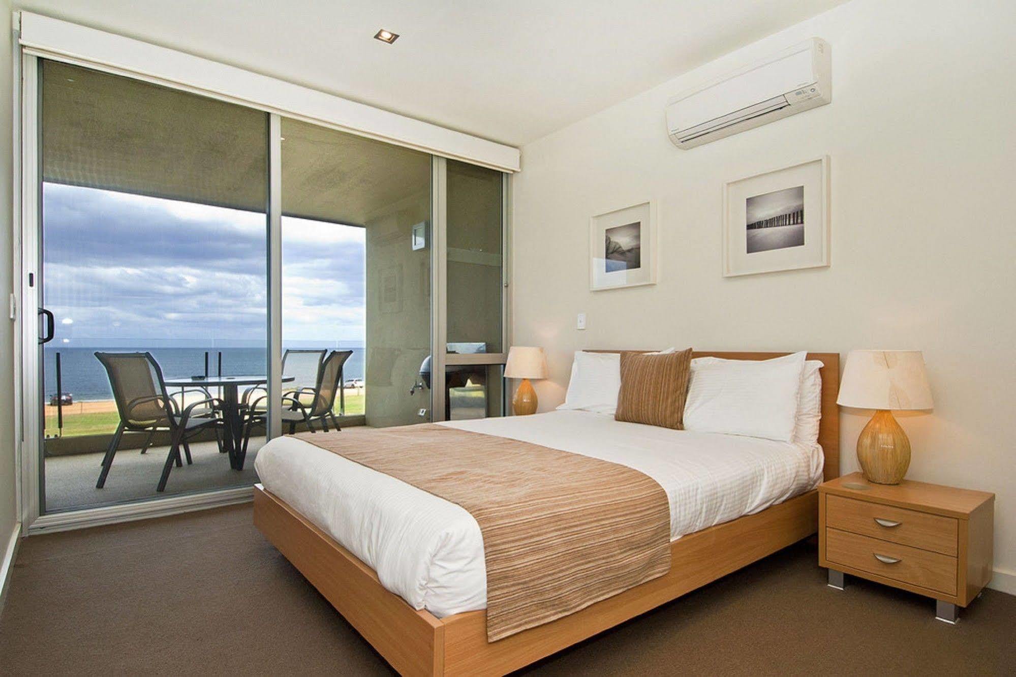 Beachfront Resort Torquay, Australia Exterior photo